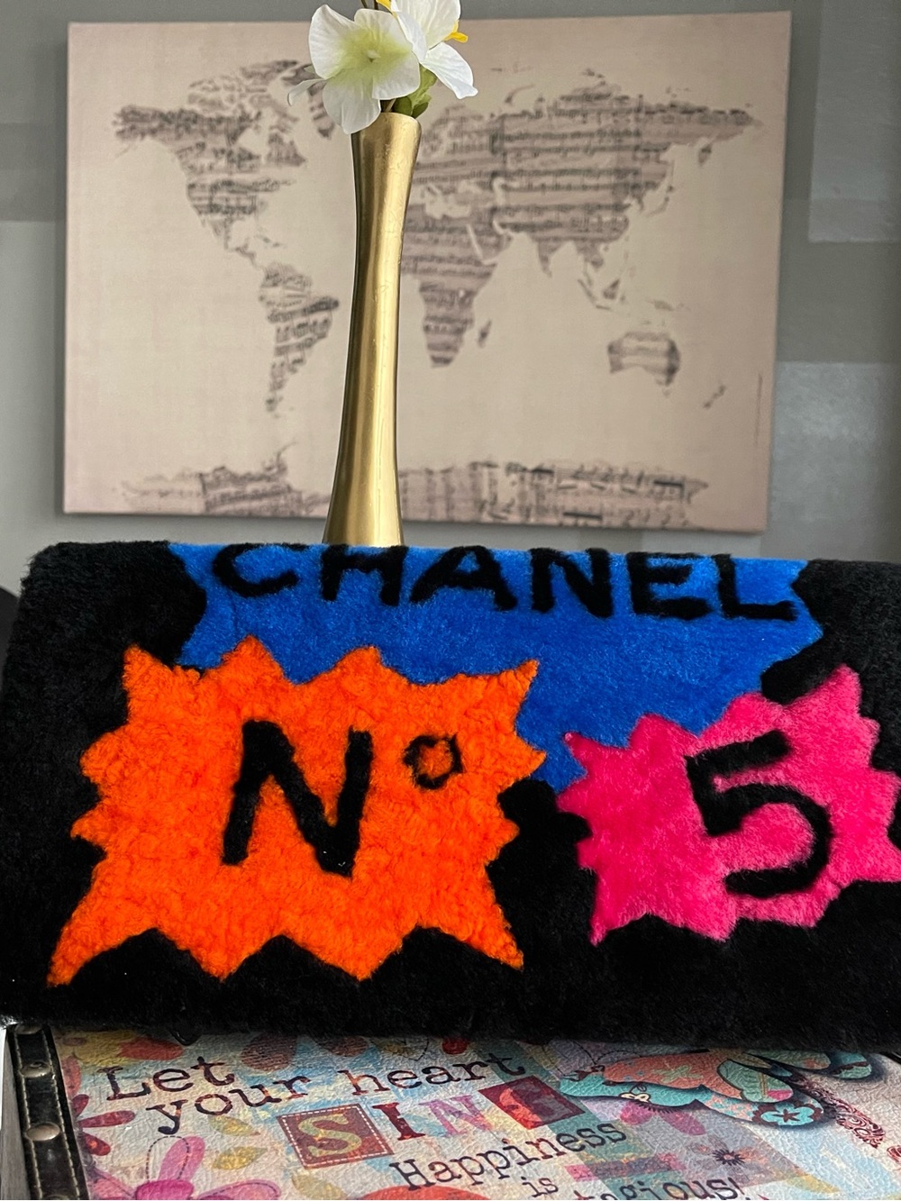 CHANEL Shearling No.5 Comic Clutch